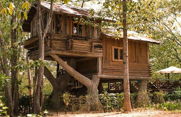 Siem Reap Trekking to Hoian -Hue Vietnam 17 Days